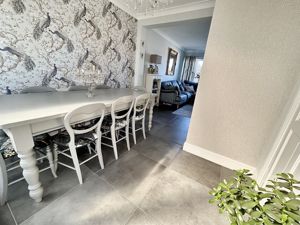 Dining room- click for photo gallery